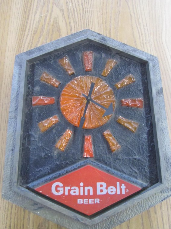 Grain Belt Beer Lighted Clock