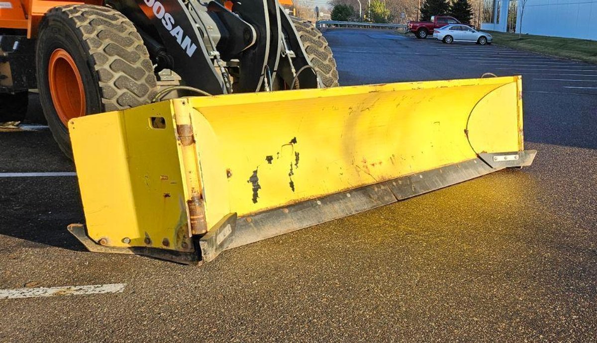 (2) Snow Wolf 12' Plows & Landa VHG4-3000 Pressure Washer