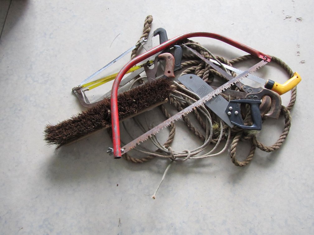 Lot of saws and rope