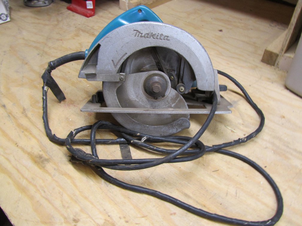 Makita 7 1/4" Saw