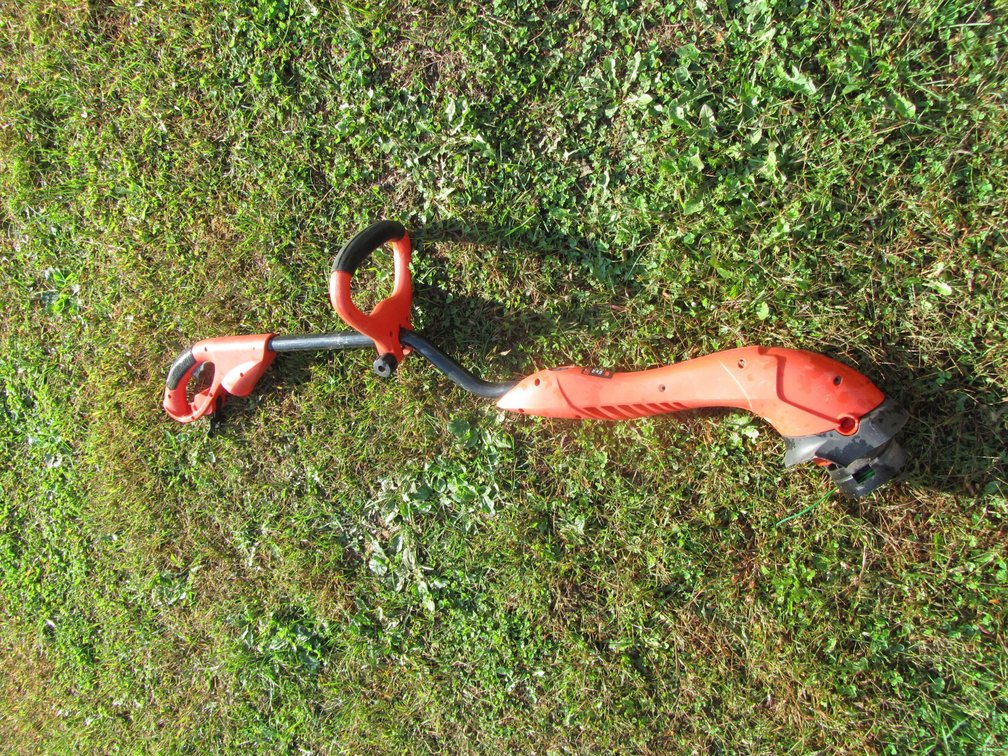 Black & Decker Grasshog Weed Trimmer
