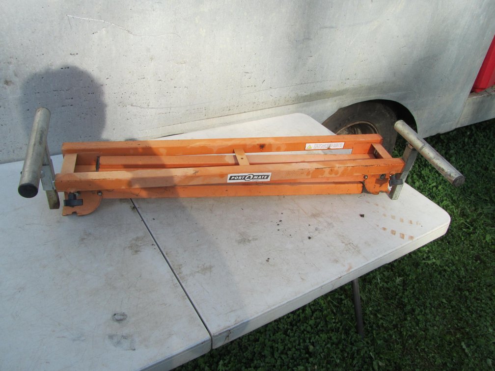 Port-A-Mate Folding Saw Stand