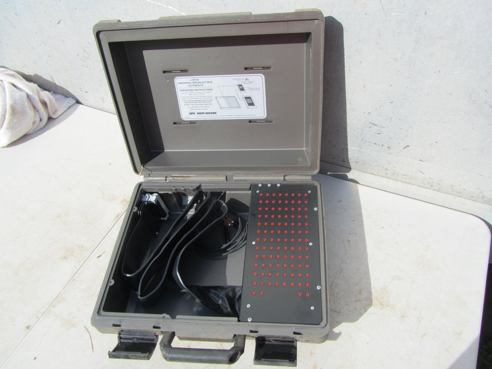 SPX Kent-Moore Universal Breakout Box