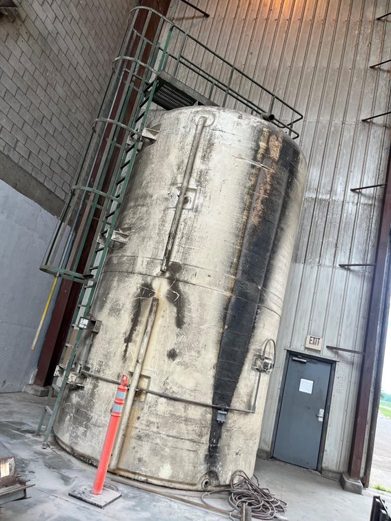 Jones & Hunt Inc Water Tank