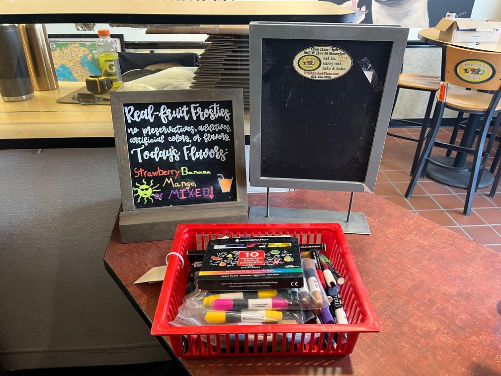 (2) Counter Top Sign Boards With Markers