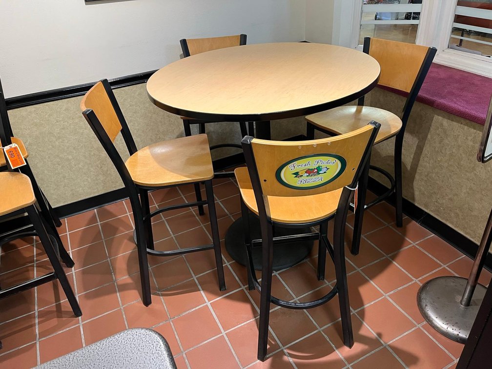 41-1/4" Pub Table With (4) Chairs