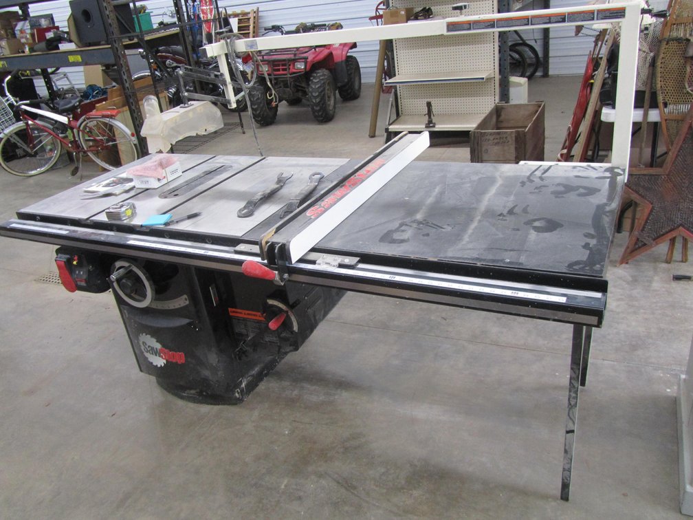 SawStop 10" Table Saw