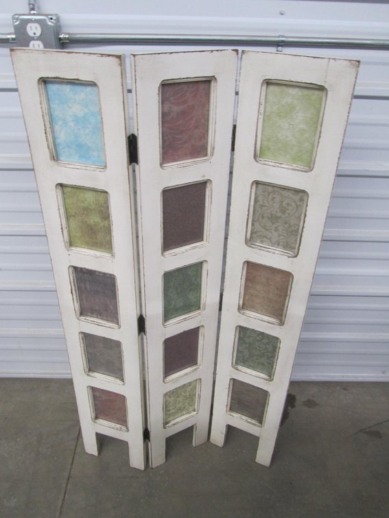 Tri-Folding Picture Frame