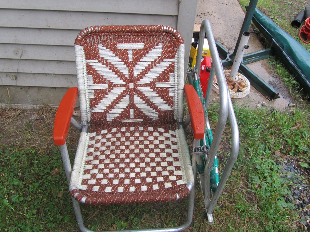 (2) Aluminum Folding Lawn Chairs