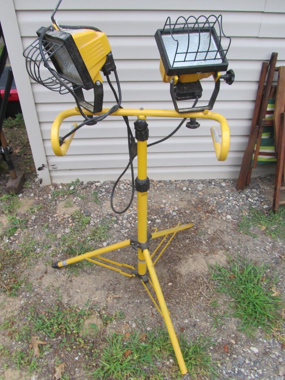 Tripod Work Light
