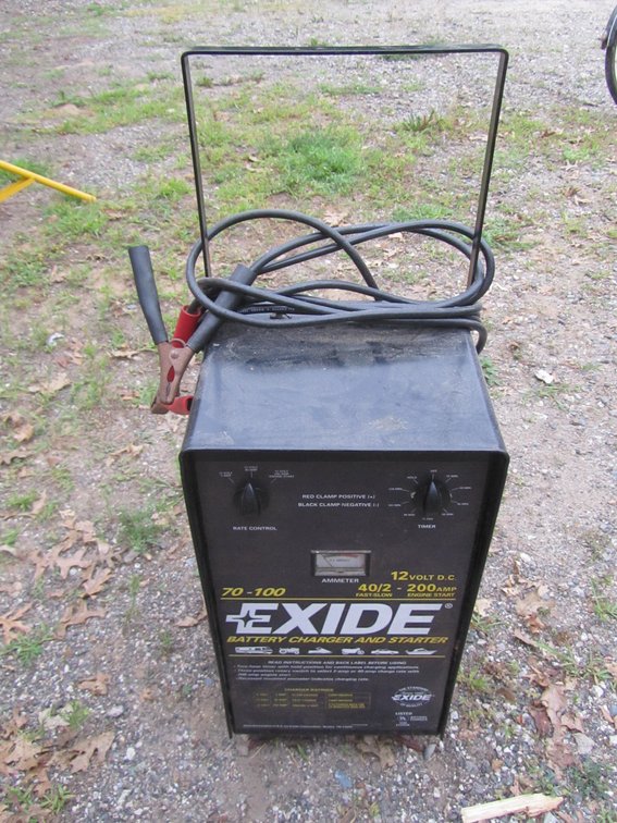 Exide 70-100 Battery Charger/Starter