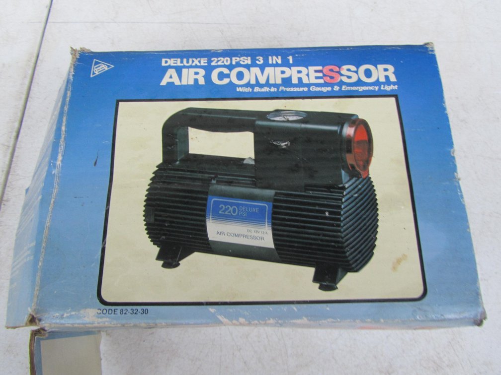 Deluxe 220 PSI 3 In 1 Air Compressor