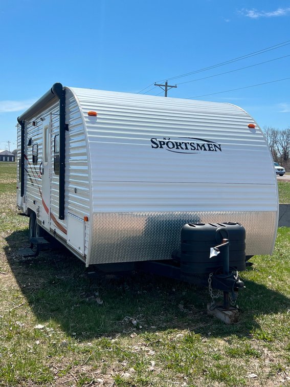 2010 KZ Sportsman 25' Travel Trailer