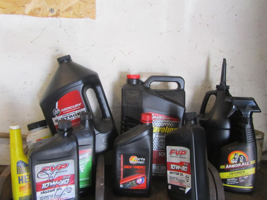Lot Of Assorted Motor Oil