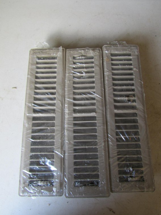 (3) Floor Vent Covers