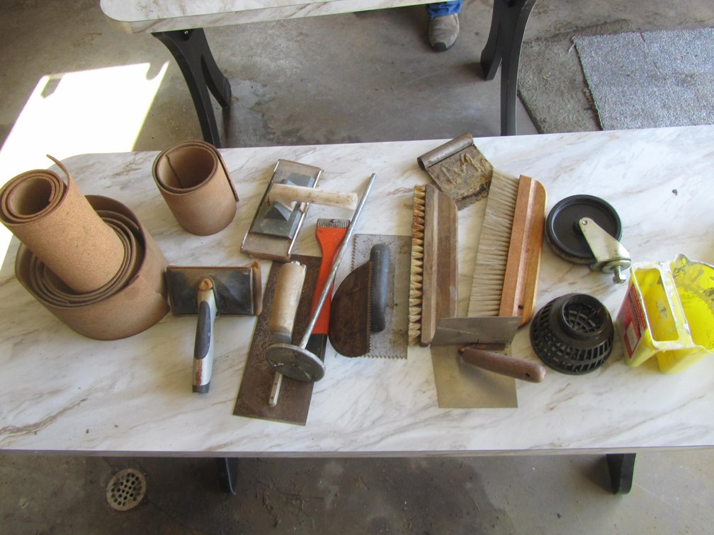 Lot Of Assorted Mudding/Drywall Tools
