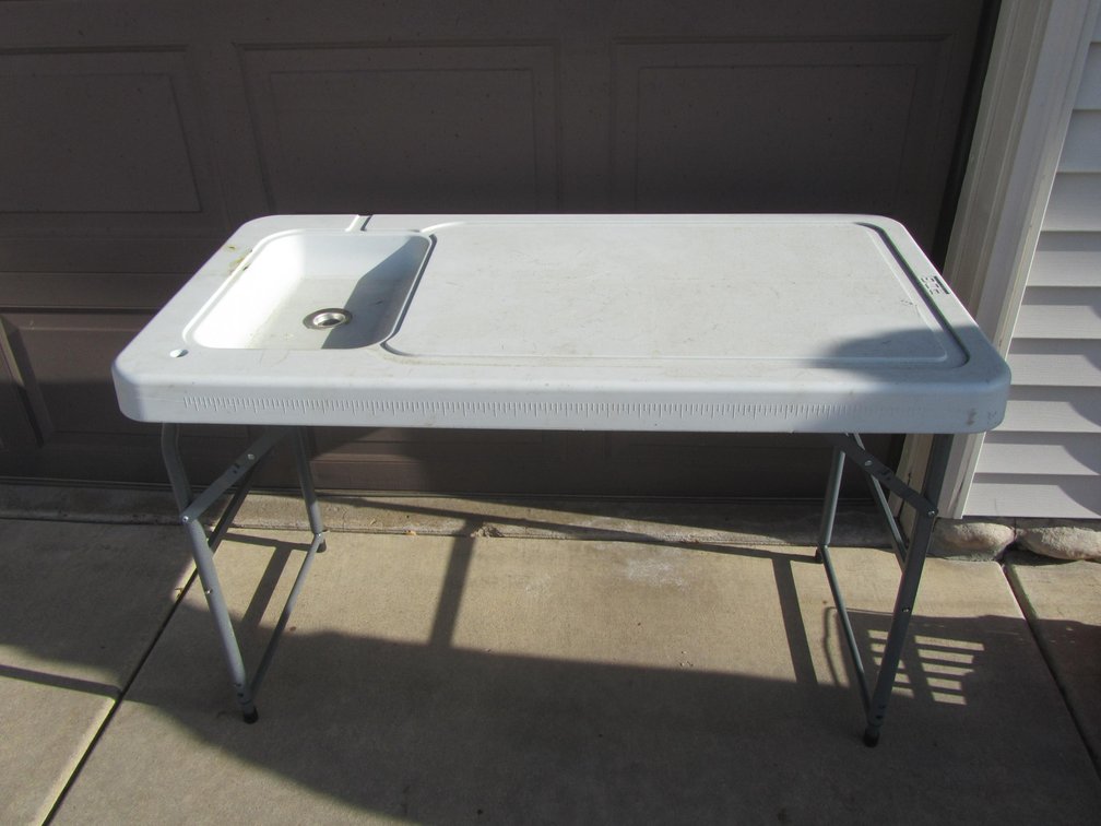 PDG Fish Cleaning Station