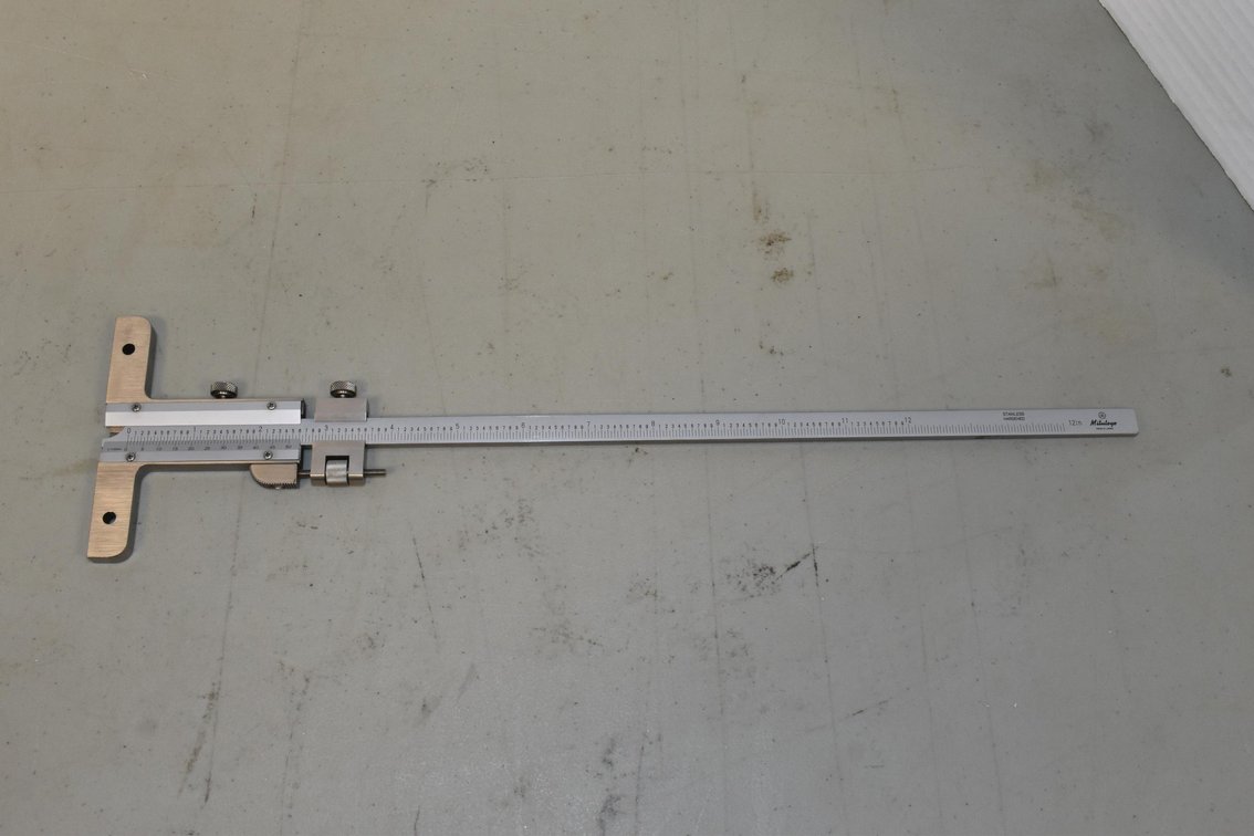 Mitutoyo 12" depth Gauge