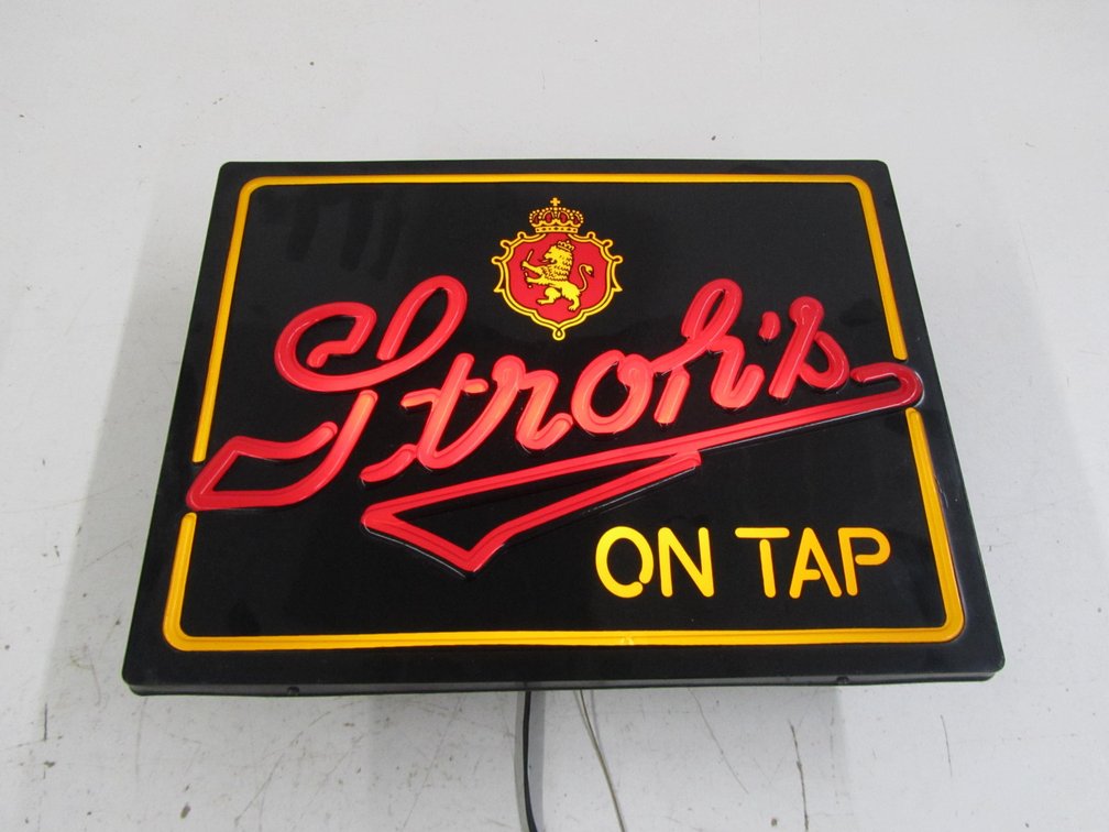Stroh's Lighted Sign