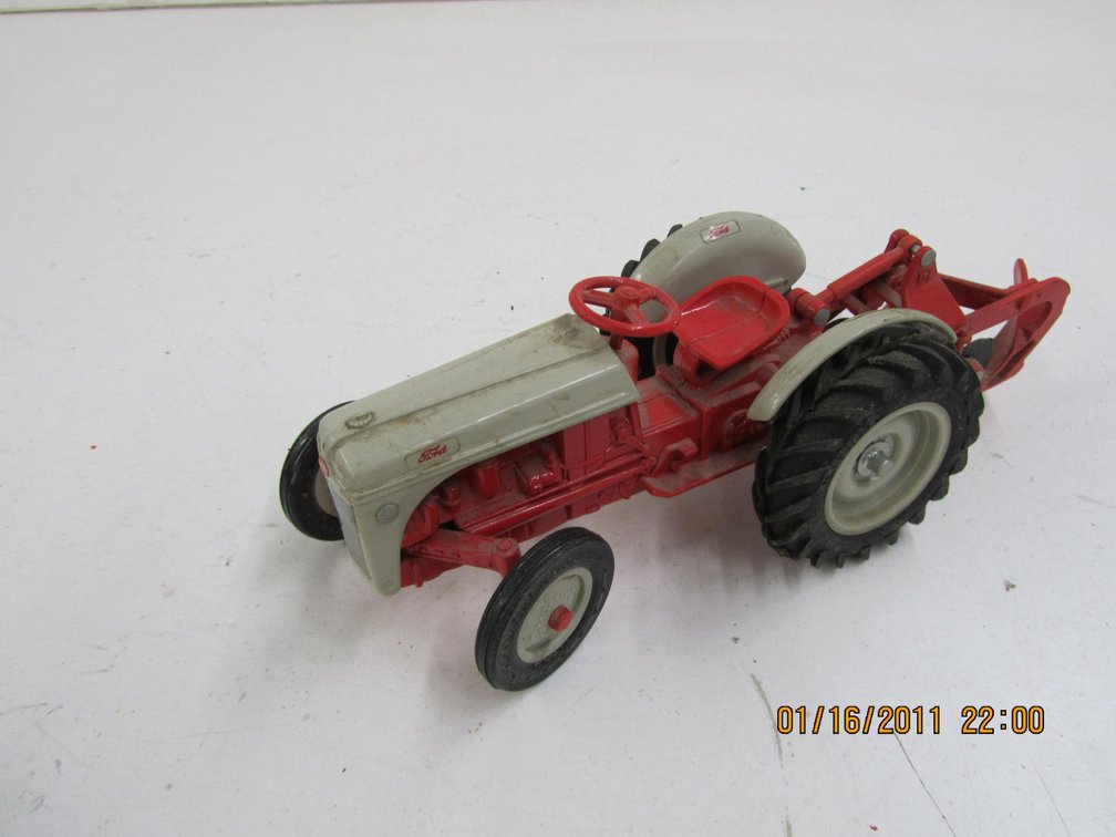 Ertl Ford Die Cast Tractor With Plow