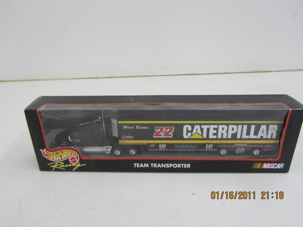 1998 Mattel Hot Wheels Racing Team Transporter