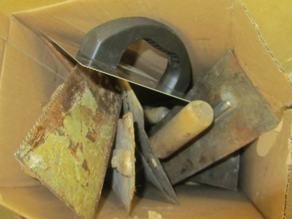 Lot Of Assorted Trowels