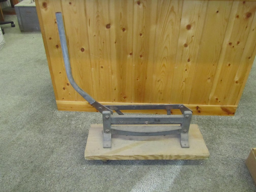 VCT Tile Cutter