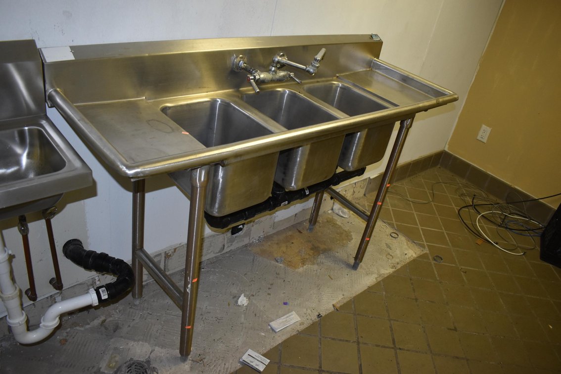 Advance 3-Bay Stainless Steel Sink