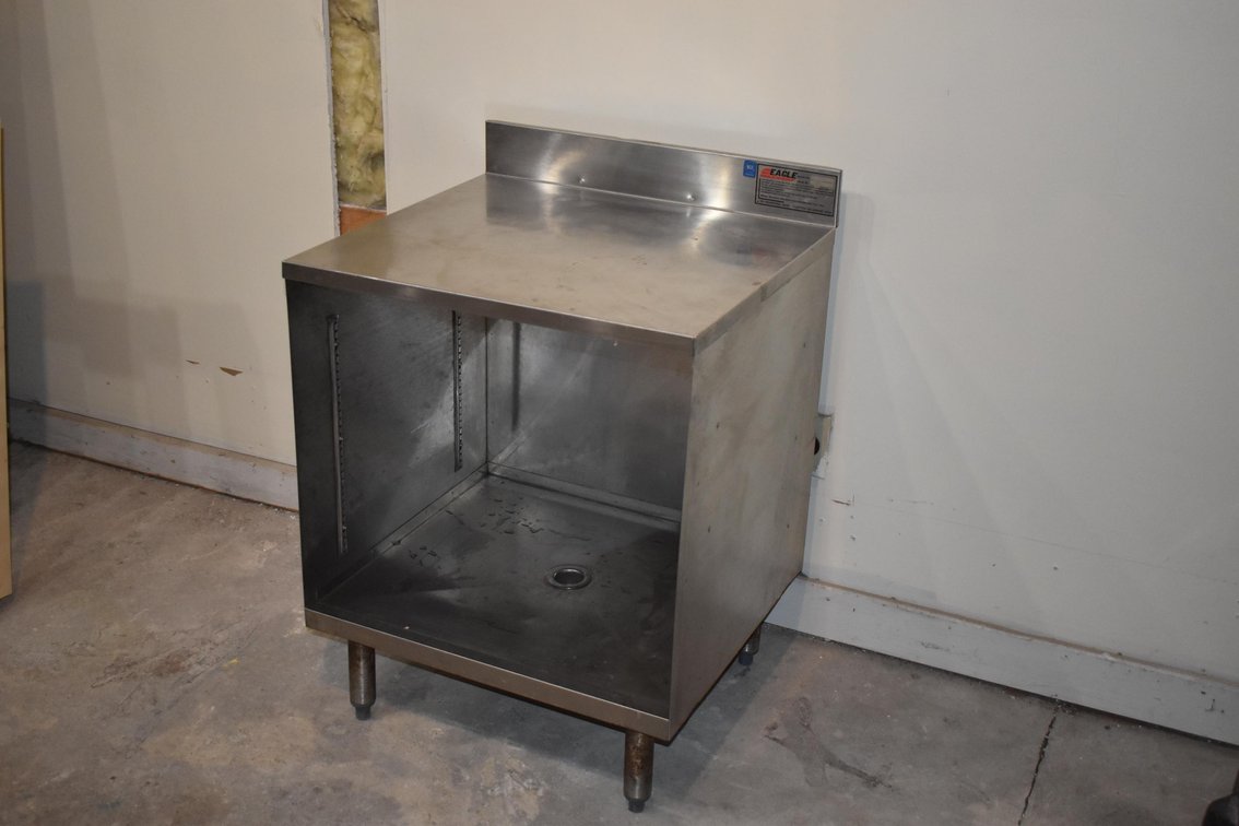 Eagle Stainless Steel Cabinet With Drain on Bottom Shelf