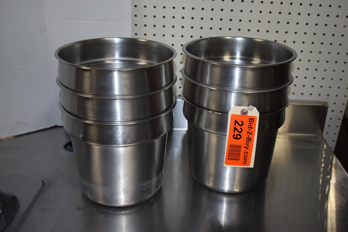 (6) 9-1/2 Round Stainless Steel Insert