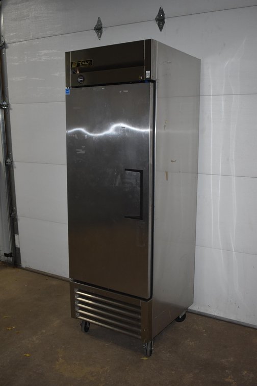 True T-23 Single Door Refrigerator On Wheels