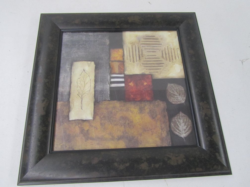 Framed Wall D�cor