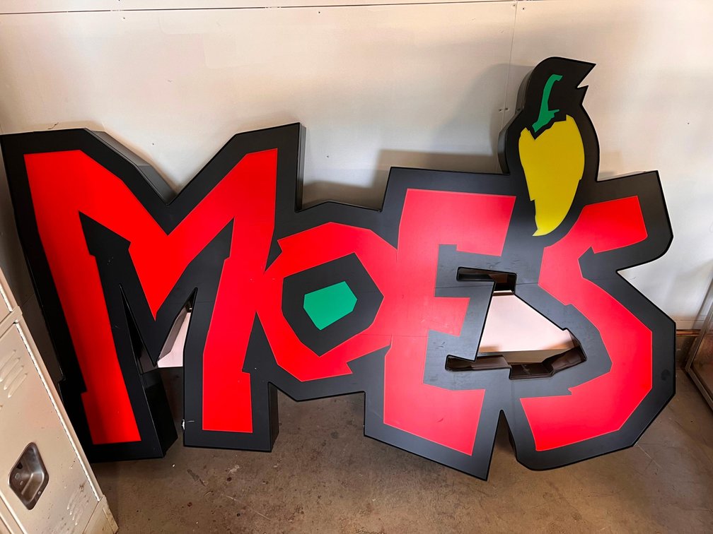 Large Moe's Light Up Sign
