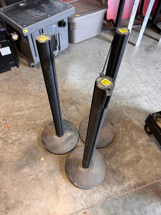 (3) Line Divider Stands