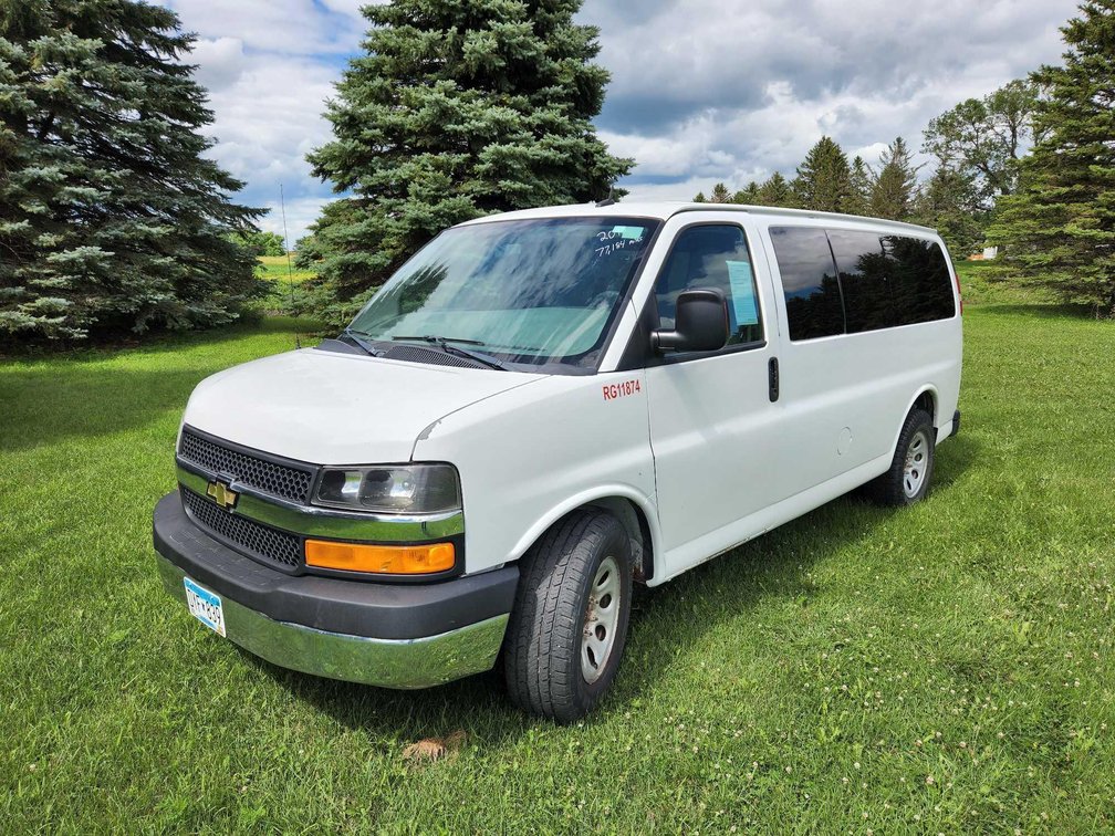 2013 CHEVROLET EXPRESS PASSENGER VAN 77,185 MILES