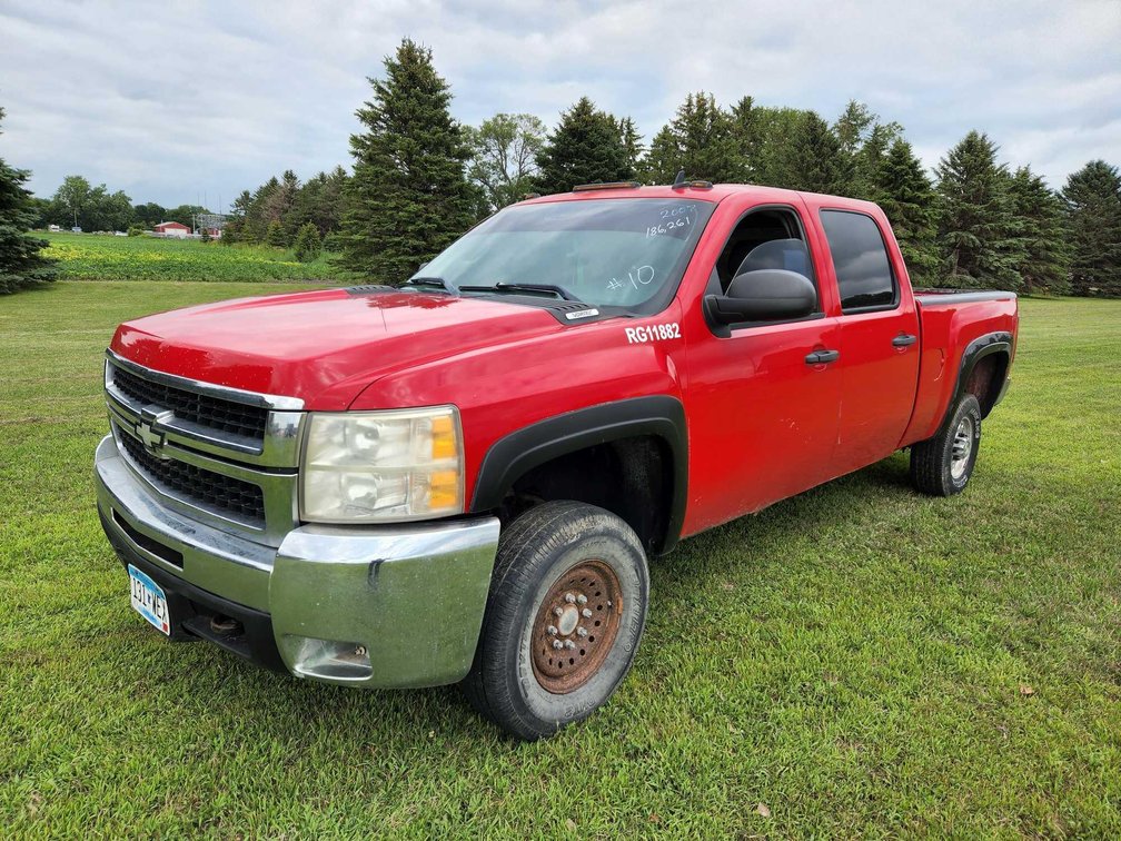 2007 CHEVROLET 2500 4DR, 4WD PICKUP W/186,261 MILES