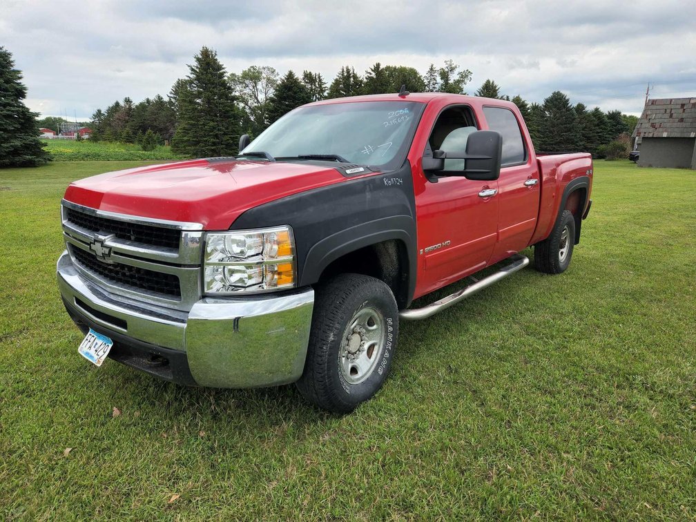 2008 CHEVROLET 2500 4DR, 4WD PICKUP 215,693 MILES