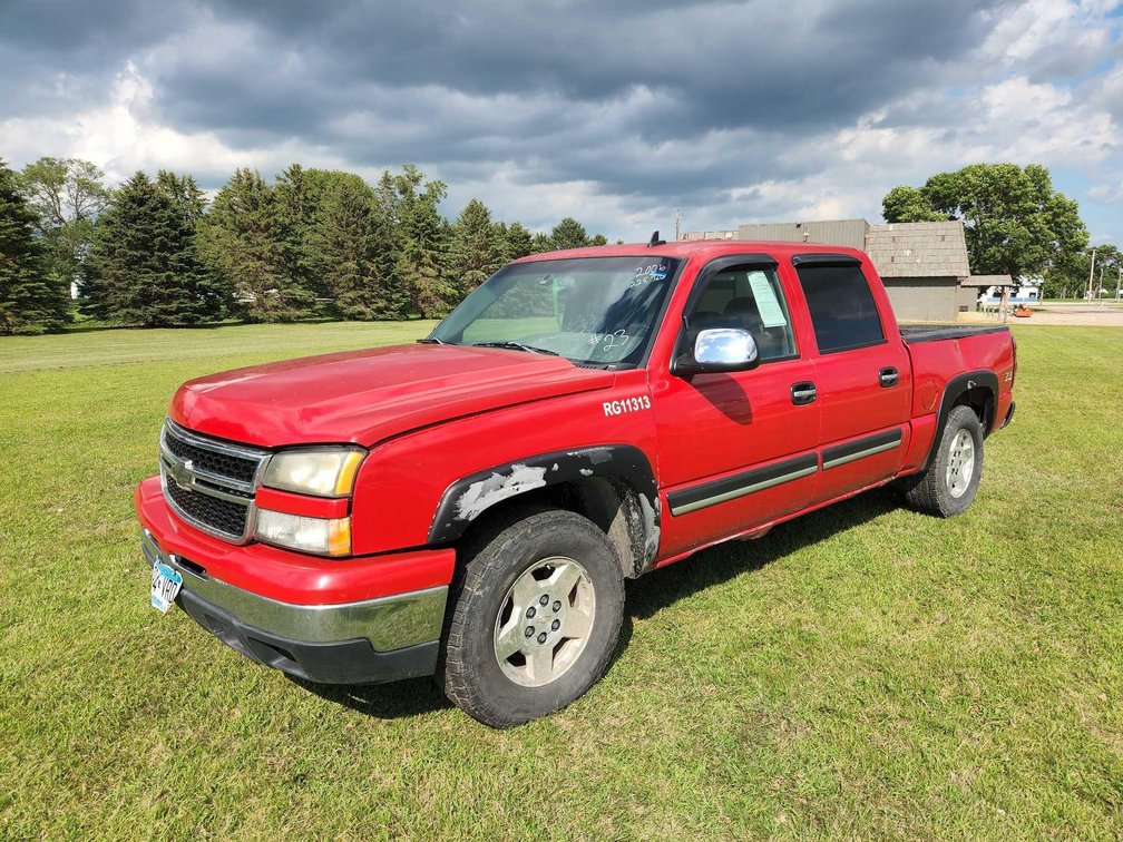 2006 CHEVROLET 1500 PICKUP W/BAD TRANSMISSION, MUST HAUL HOME 225,356 MILES