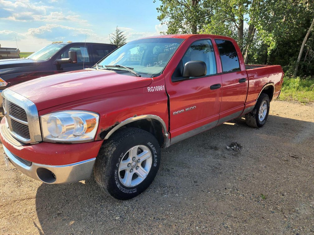 2006 DODGE RAM 1500 PICKUP 4X4 4 DR. 171,907 MILES