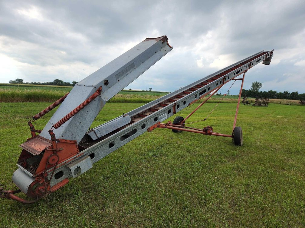 KEWANEE FLITE ELEVATOR PTO DRIVE (VERY CLEAN)