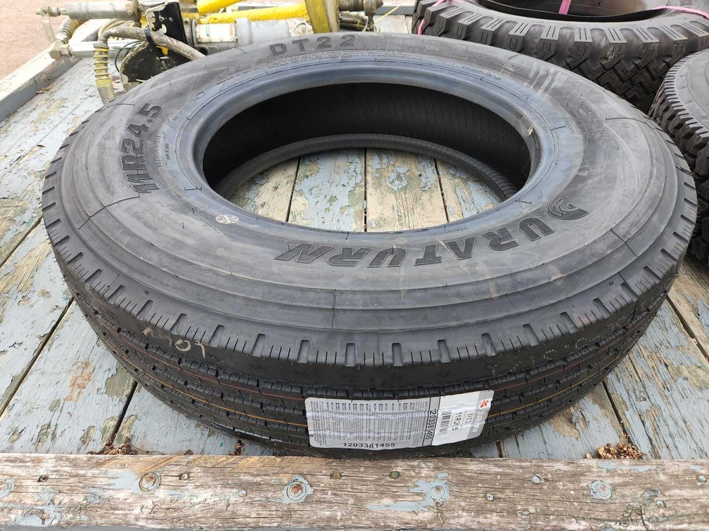 DURATURN 11R24.5 NEW VIRGIN TIRE
