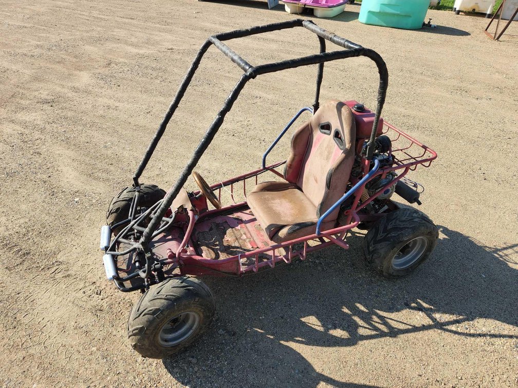 GO-CART RUNS, DRIVES NO BRAKES