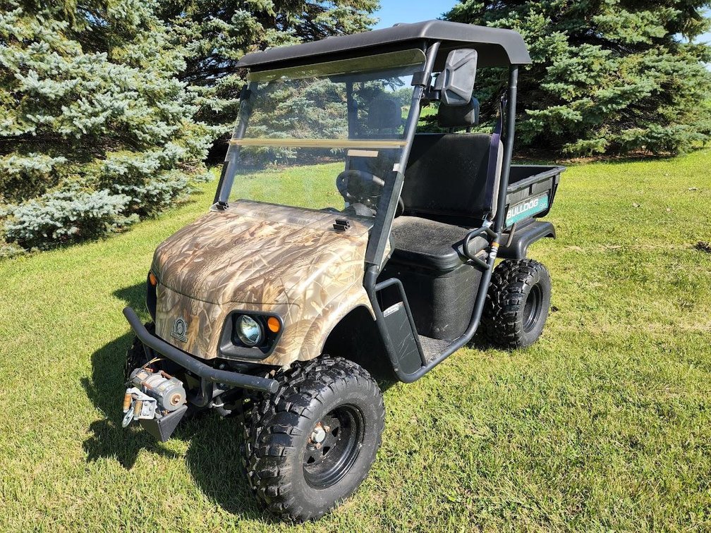 2016 BULLDOG SIDE X SIDE JUST SERVICED 4WD, SUBARU ENGINE, FUEL INJECTED, WINCH, DIFF LOCK