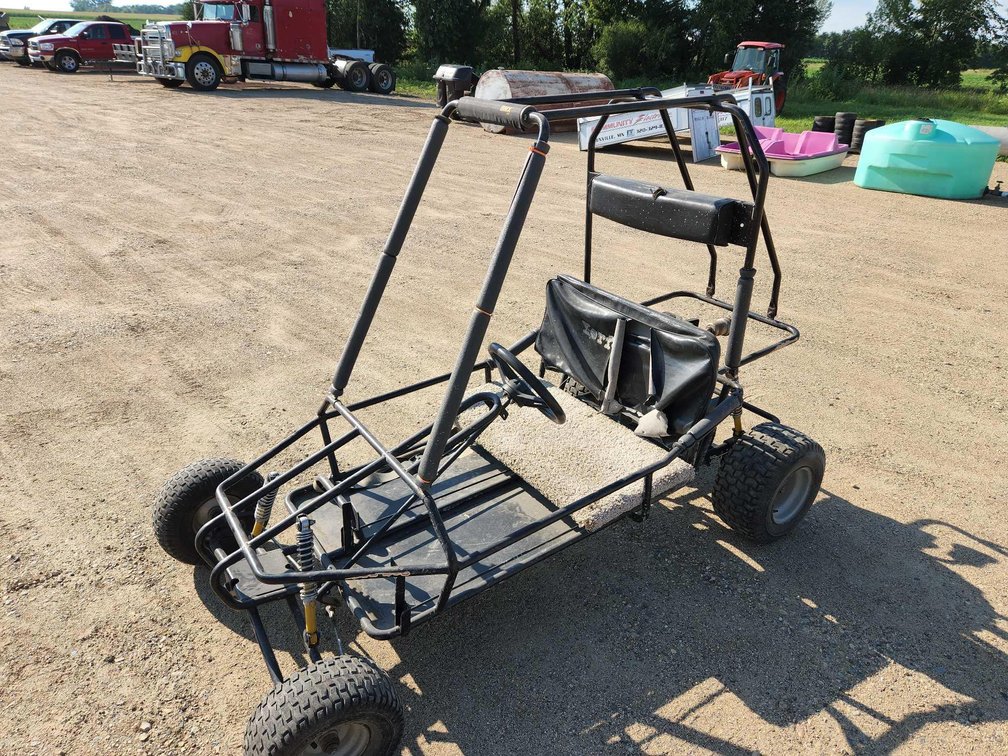 GO- CART RUNS & DRIVES