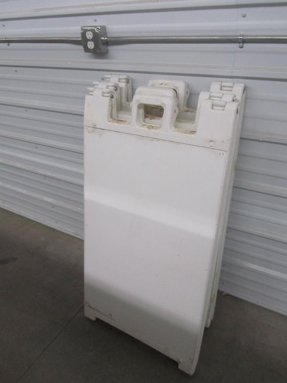 (3) Signicade Commercial Signs