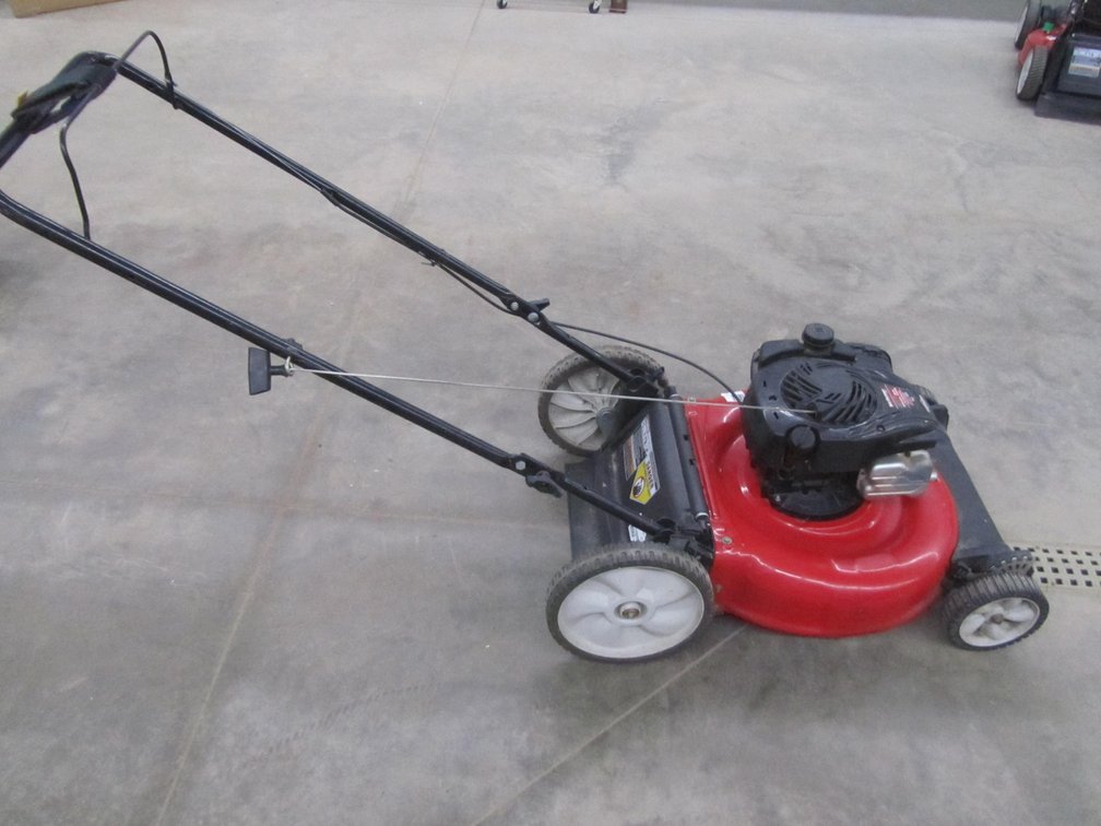 Yard Machines 21" Push Mower