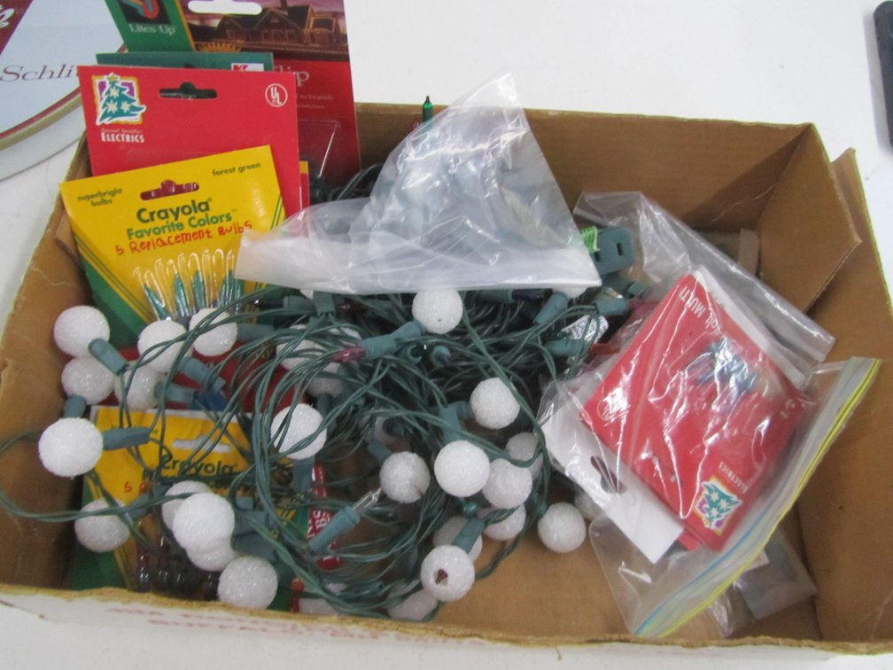 Flat Of Assorted Christmas Lights