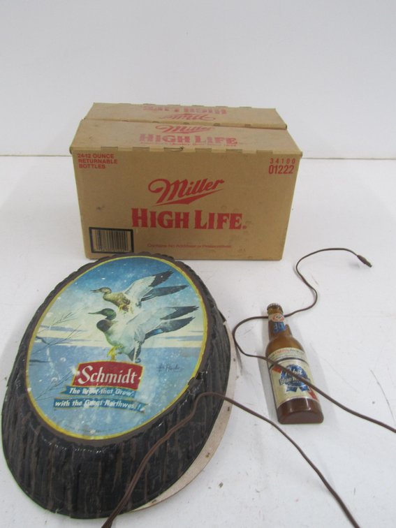 Schmidt Beer Plastic Mold Les Kouba Print Light