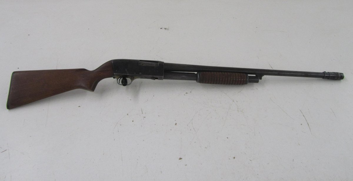 Stevens Model 820B 12 Gauge Pump Action Shotgun