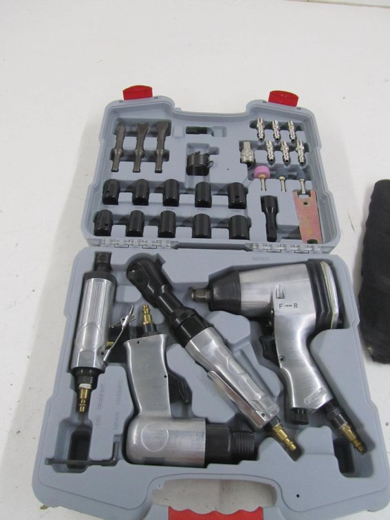 AutoCraft 35pc. Air Tool Kit